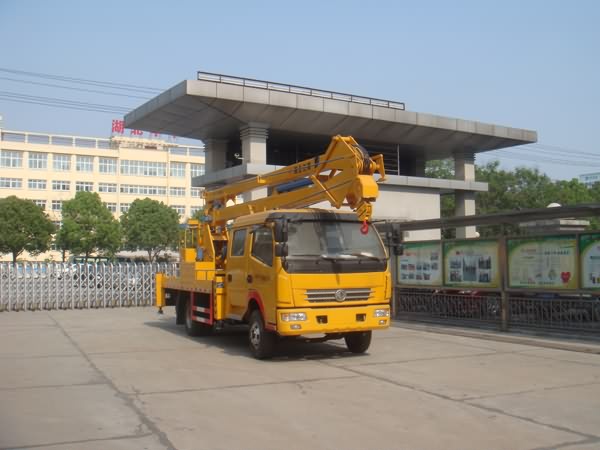 東風多利卡雙牌高空作業(yè)車