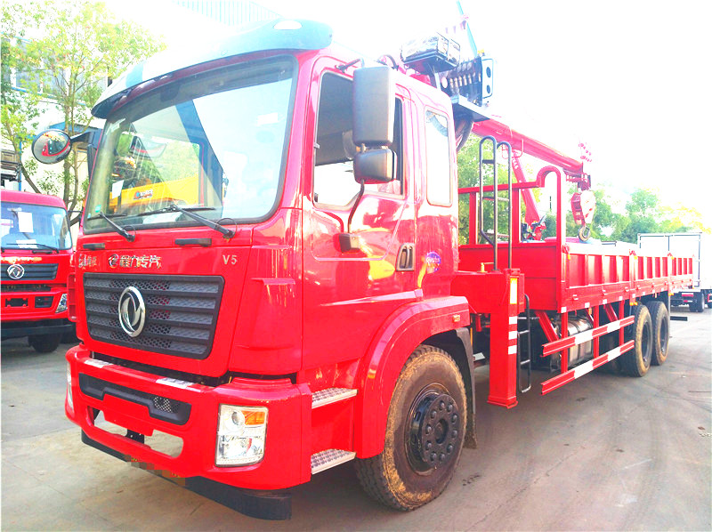 東風(fēng)錦程后雙橋12噸U型大臂隨車(chē)吊