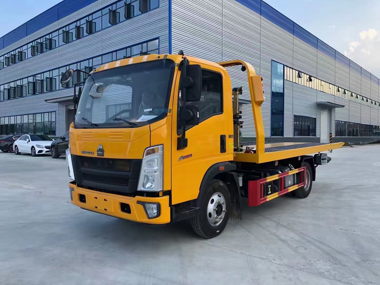 重汽豪沃藍(lán)牌清障車